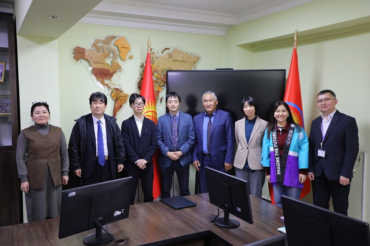 О сотрудничестве МНУ с университетами Японии