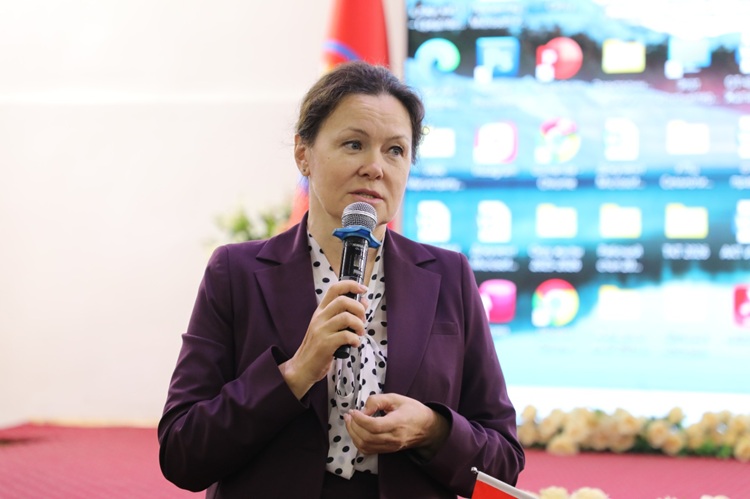 О ГОСТЕВЫХ ЛЕКЦИЯХ В МНУ